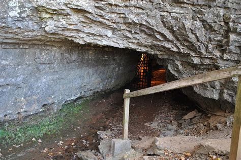Bell witch cave treks